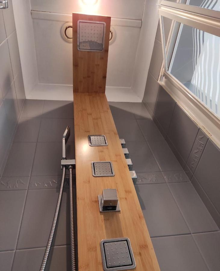 Les Appartements D'Au Coin Du Spa Boulogne-sur-Mer Esterno foto
